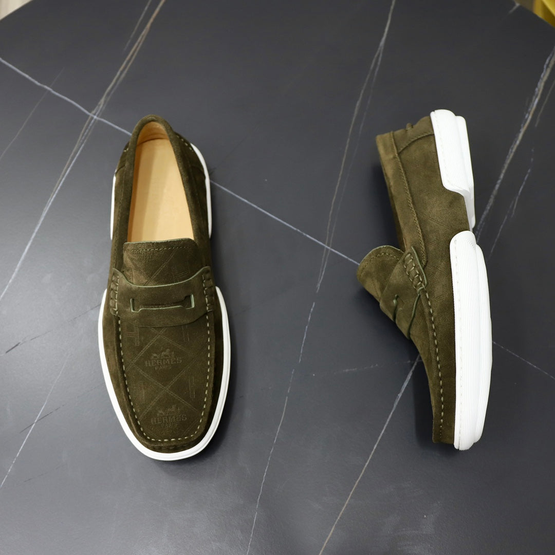 HM GUILLAUME LOAFER OLIVE SUEDE