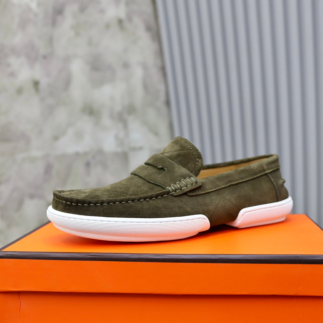HM GUILLAUME LOAFER OLIVE SUEDE