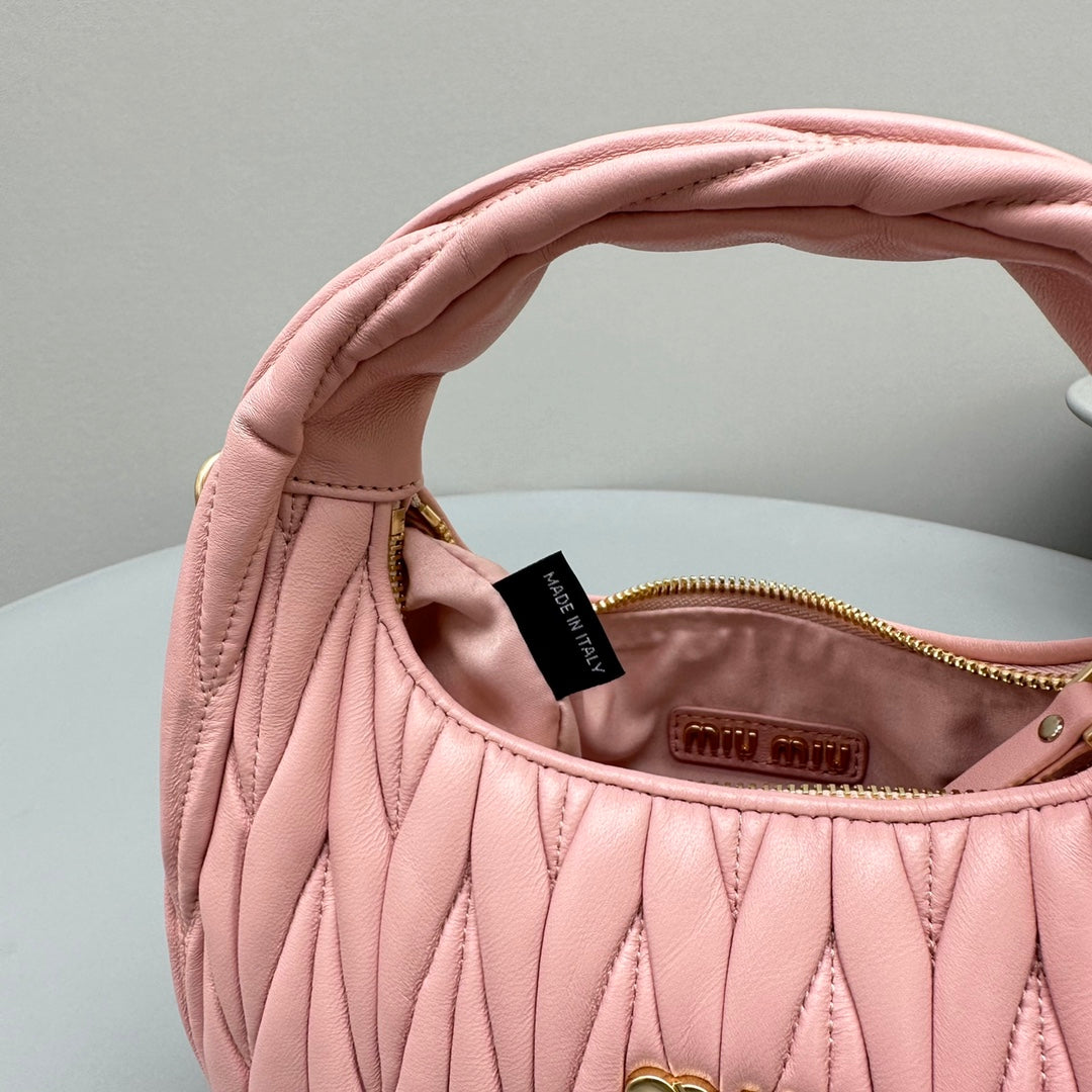 MINI HOBO 20 BAG IN LIGHT PINK LAMBSKIN
