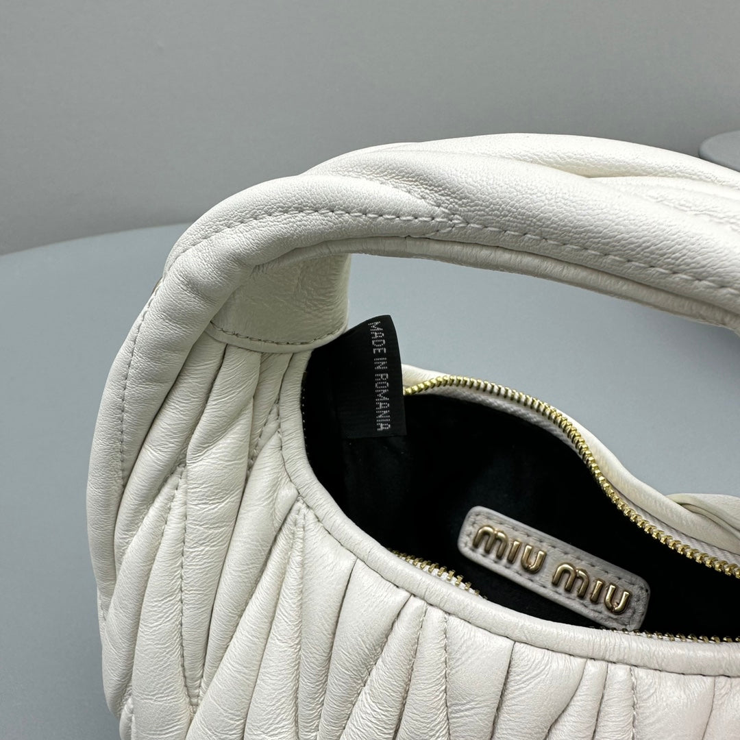 MINI HOBO 17 BAG IN WHITE LAMBSKIN