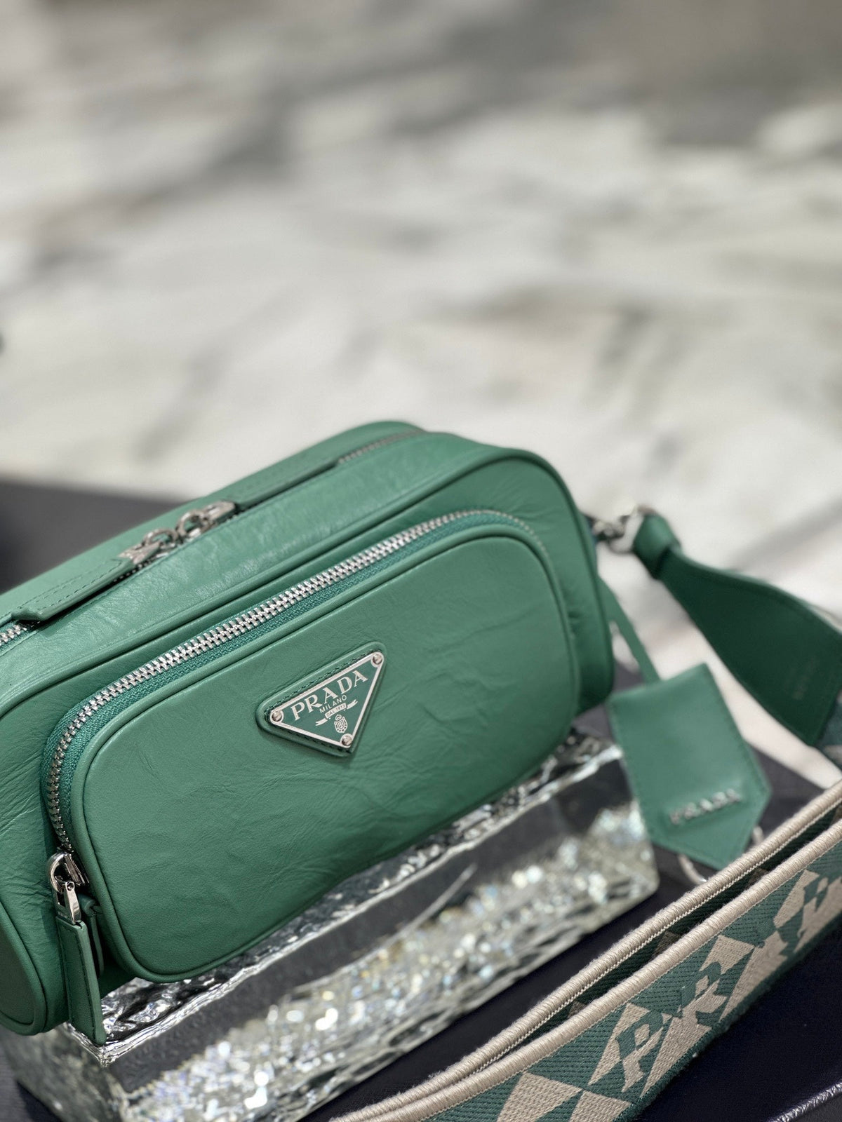 CAMERA BAG 23 IN CASTLETON GREEN WRINKLED LAMBSKIN