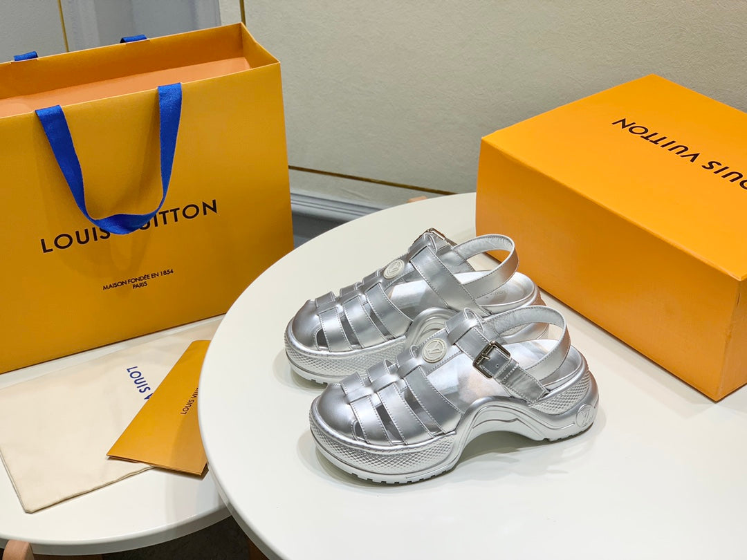 Louis Vuitton 2026 Roman Retro Style Sports Sandals 787760