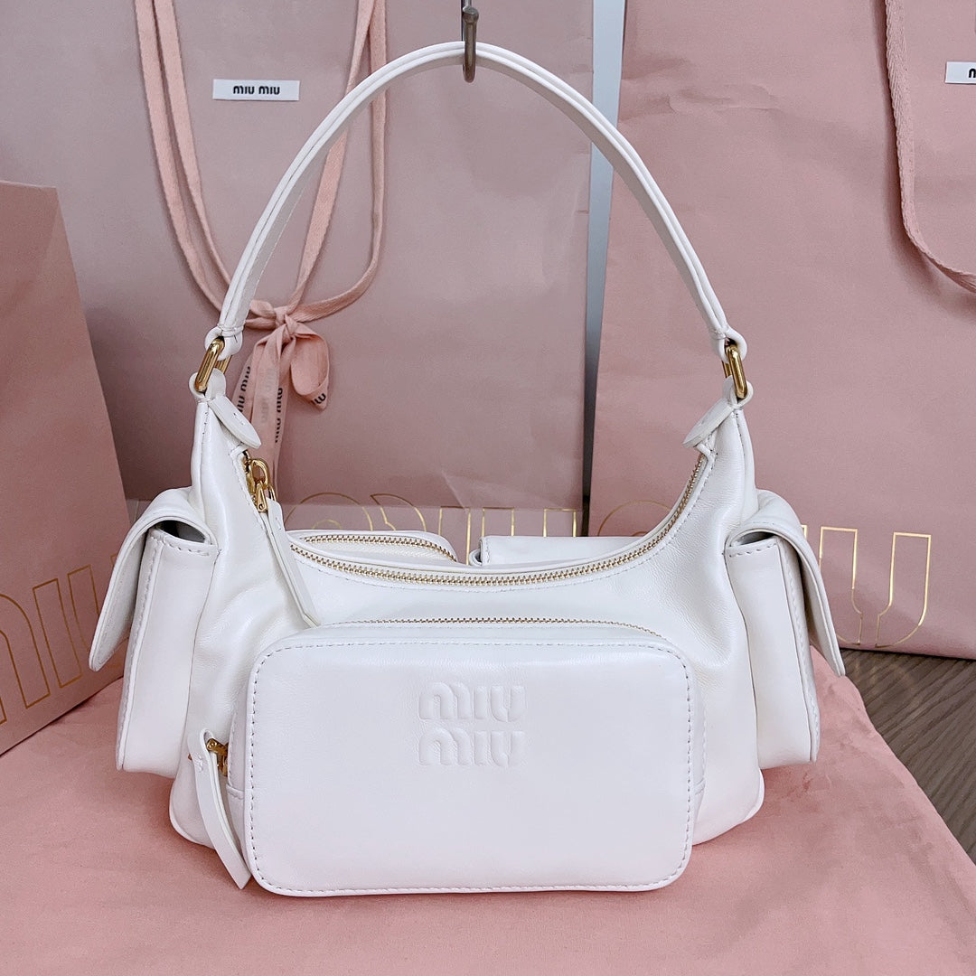 MIU POCKET 21CM SHOULDER BAG WHITE CALFSKIN