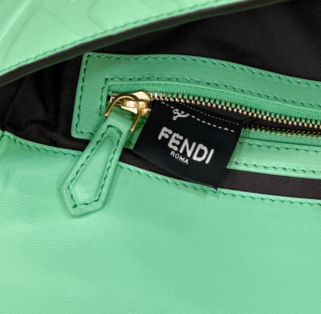 Baguette 27cm Green Lambskin Gold Hardware