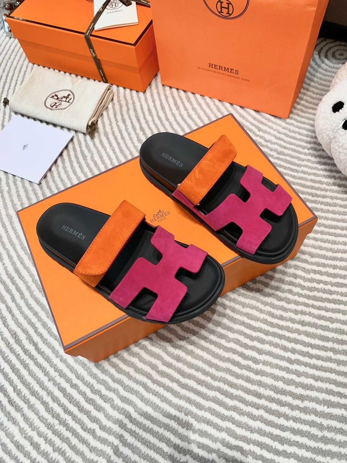 HM Chypre Sandal Deep Pink Mix Orange Suede 963243