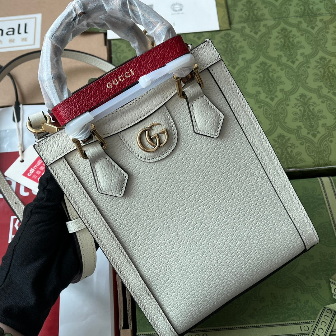 Gucci Diana Bamboo Mini Tote Bag Off-white Lambskin 240106