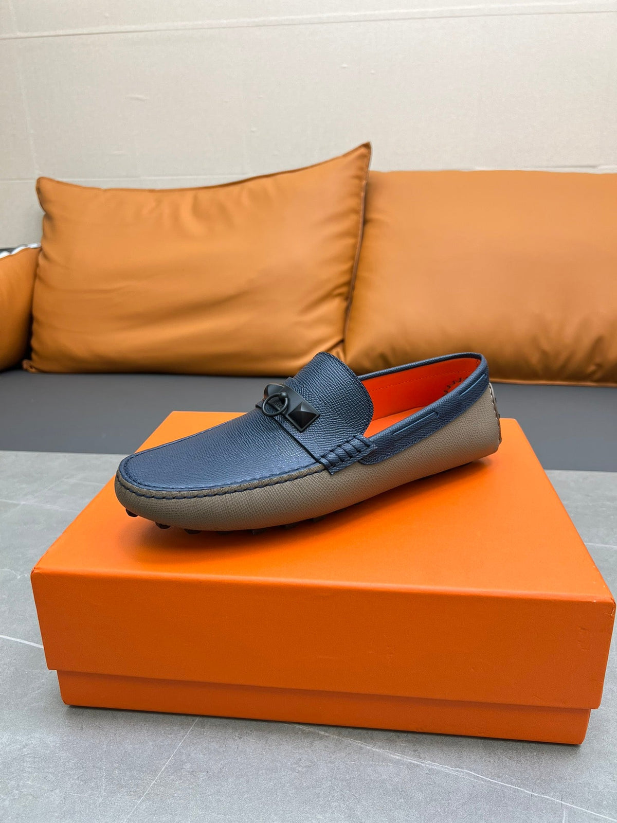 HM IRVING LOAFER NAVY CALFSKIN