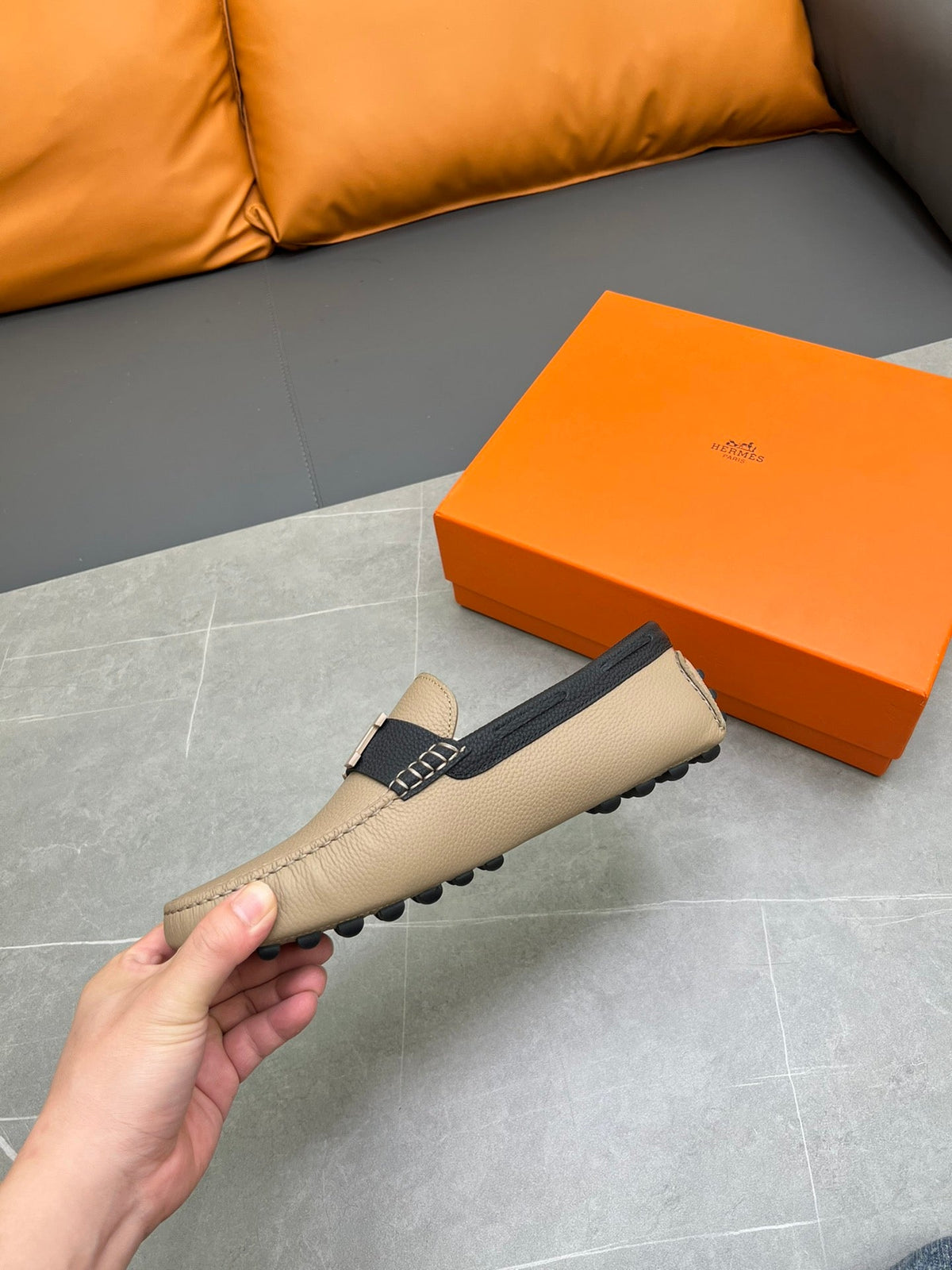 HM H-LOGO LOAFER TAN CALFSKIN
