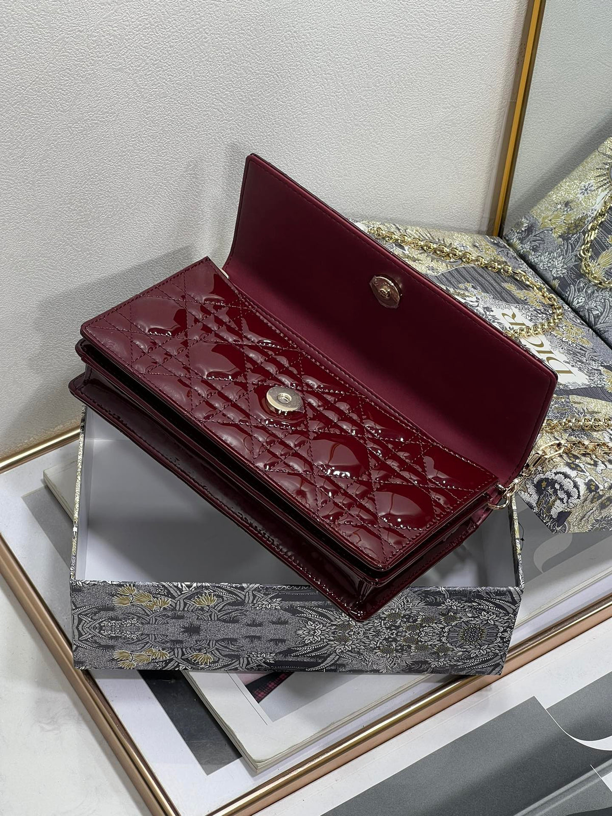 my cd mini 21 burgundy patent lambskin