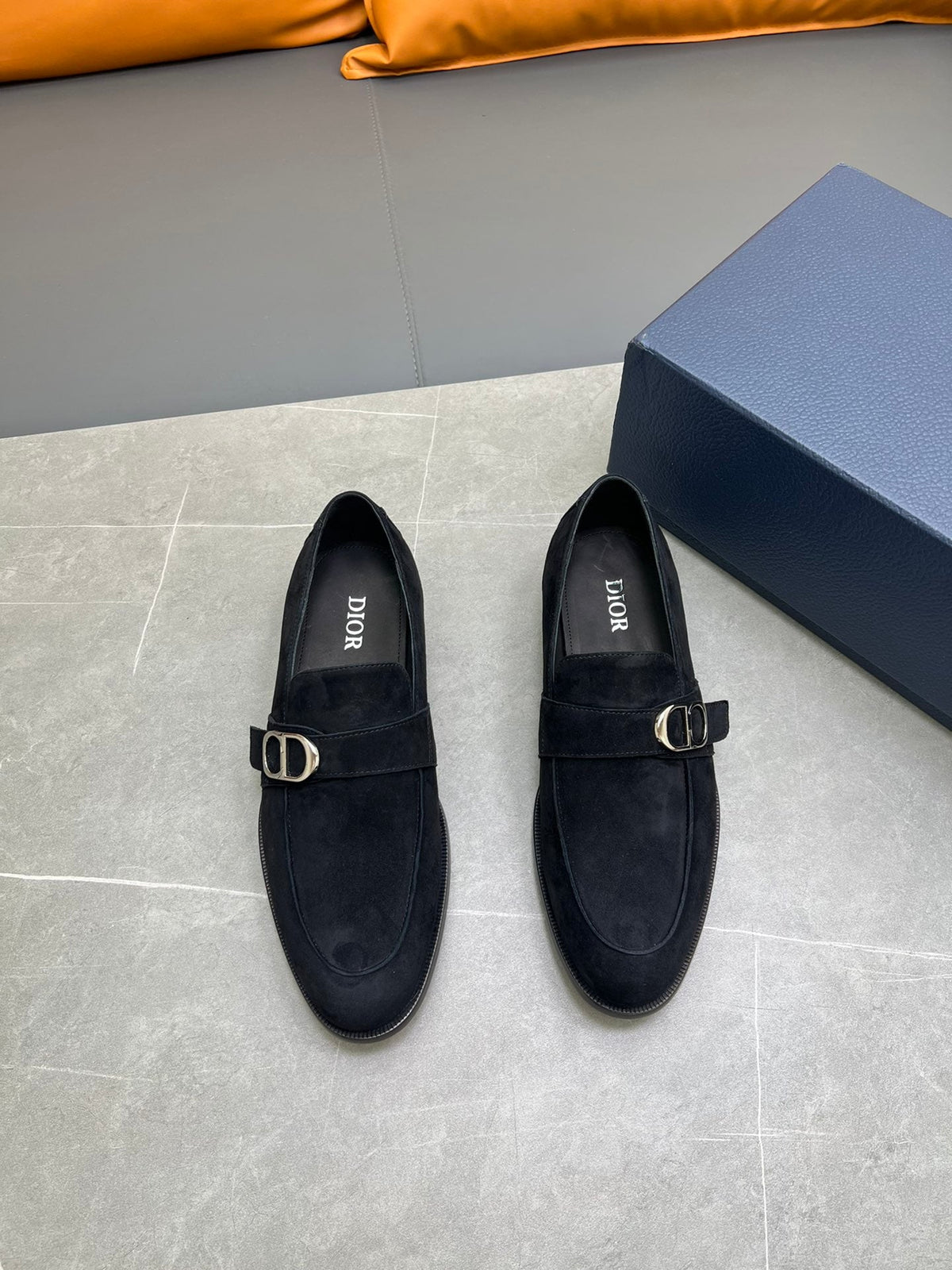 CD SYMBOL GRANVILLE EDGE BEADS LOAFER BLACK SUEDE