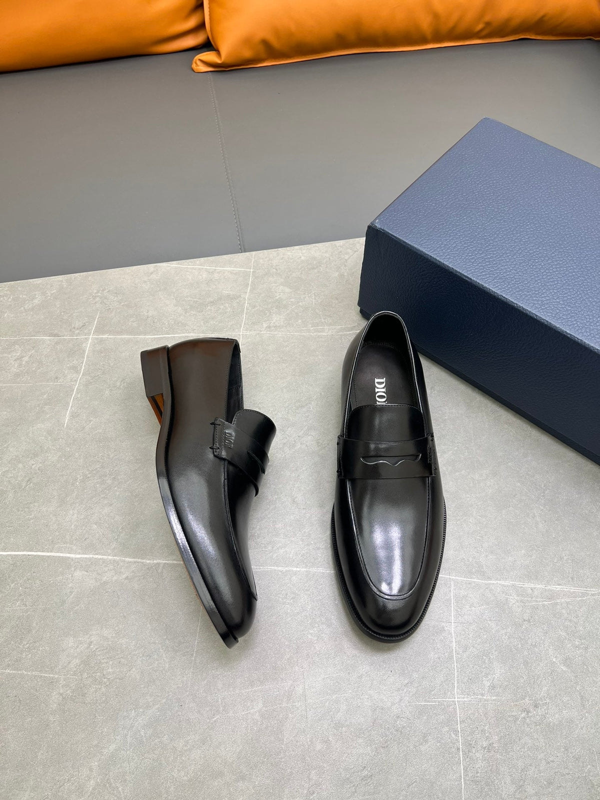 CD GRANVILLE LOAFER BLACK POLISHED CALFSKIN