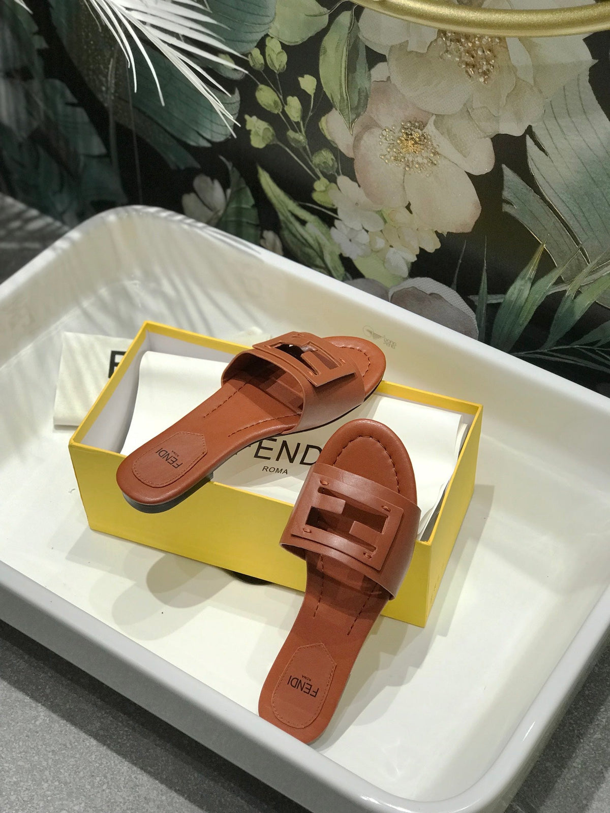 FENDI BAGUETTE SLIDES IN CINNAMON BROWN LAMBSKIN