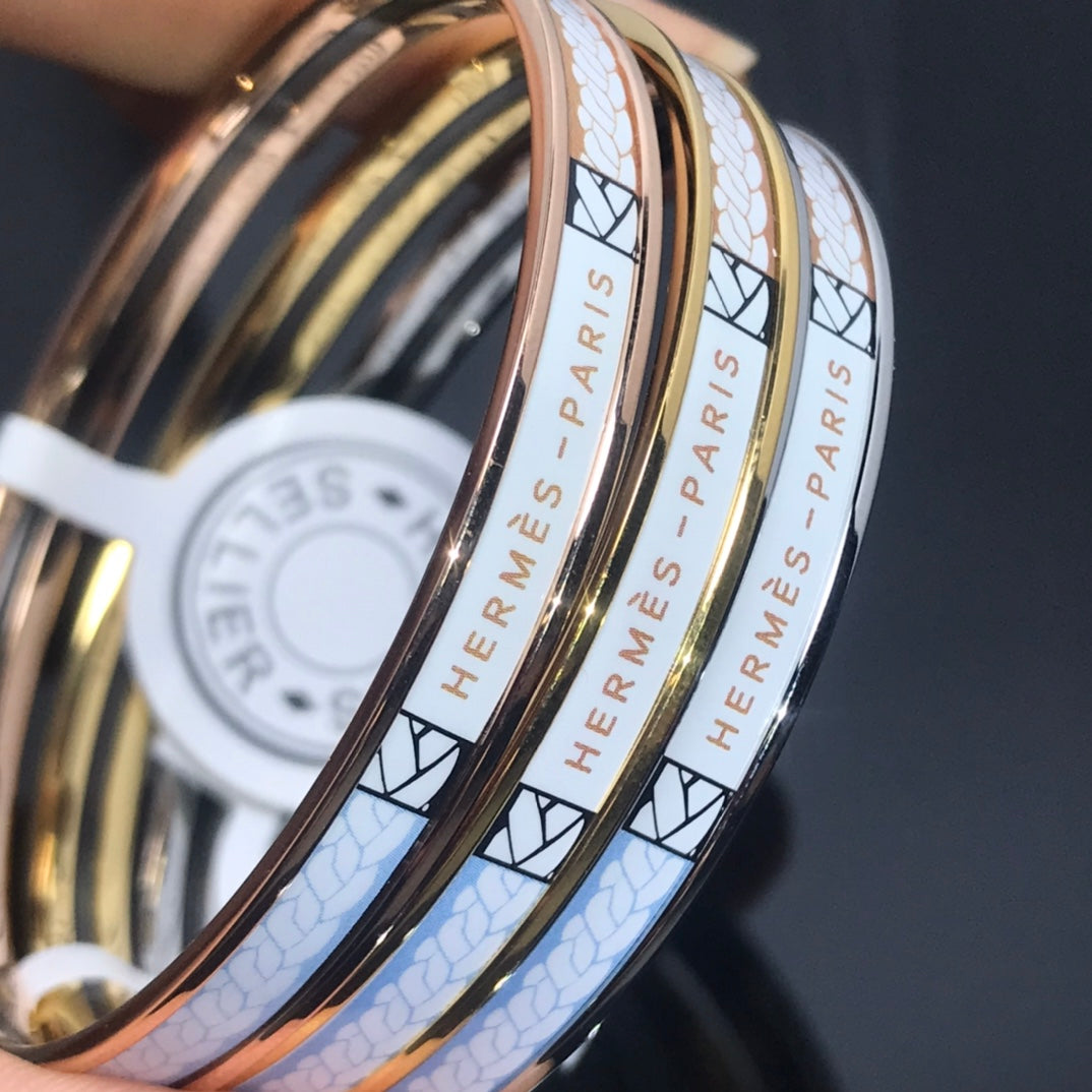 H Uni Bangle White Bracelet