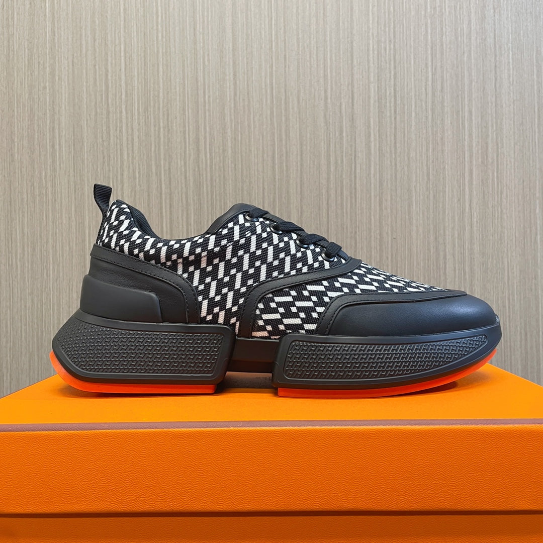 GIGA SNEAKER BLACK CALFSKIN SPECIAL