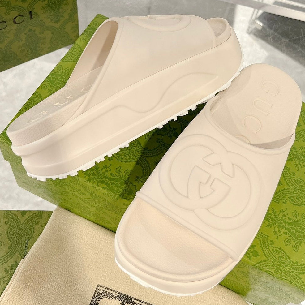 GC 25 Interlocking G 50mm Slide Sandal Ivory Cowhide 292379