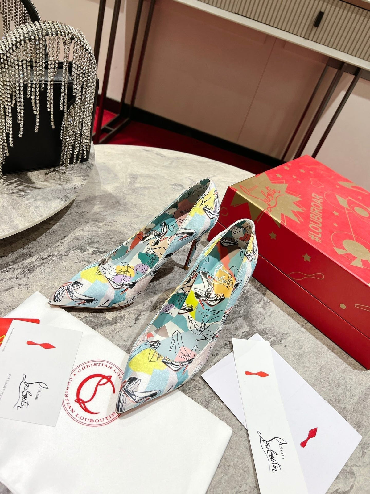 CL So Kate Pumps 120 mm Crepe Satin Multicolor