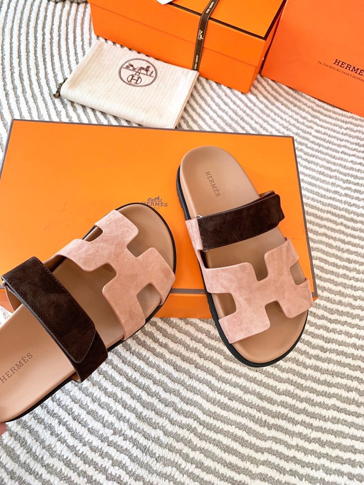 HM Chypre Sandal Light Pink Mix Dark Brown Suede 963532