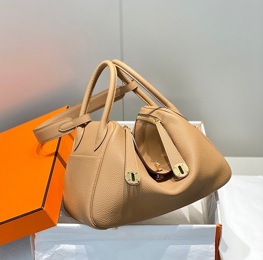 HM LINDY 30 BAG CAMEL TAURILLON CLEMENCE LEATHER