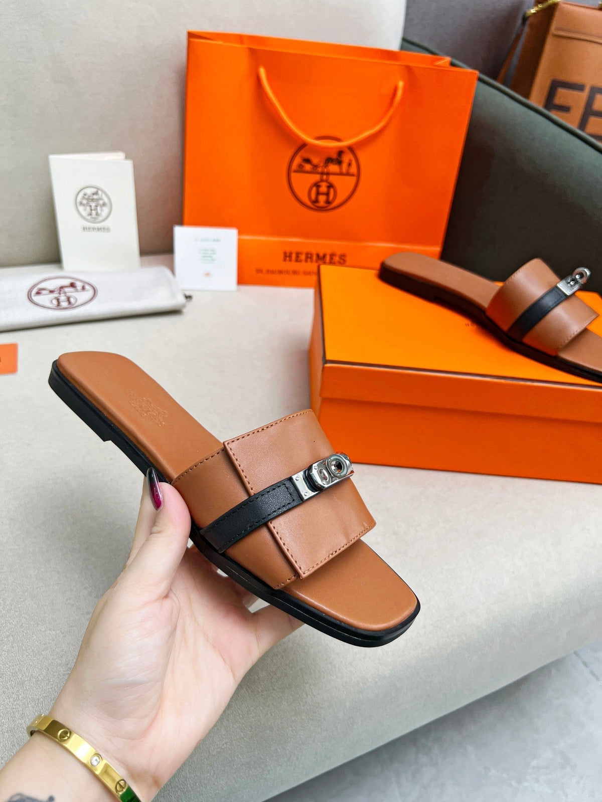 Giulia Sandal Brown Black Calfskin