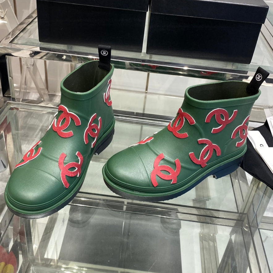 CC Rainboots Green with Embossed Logo Rubber 204072