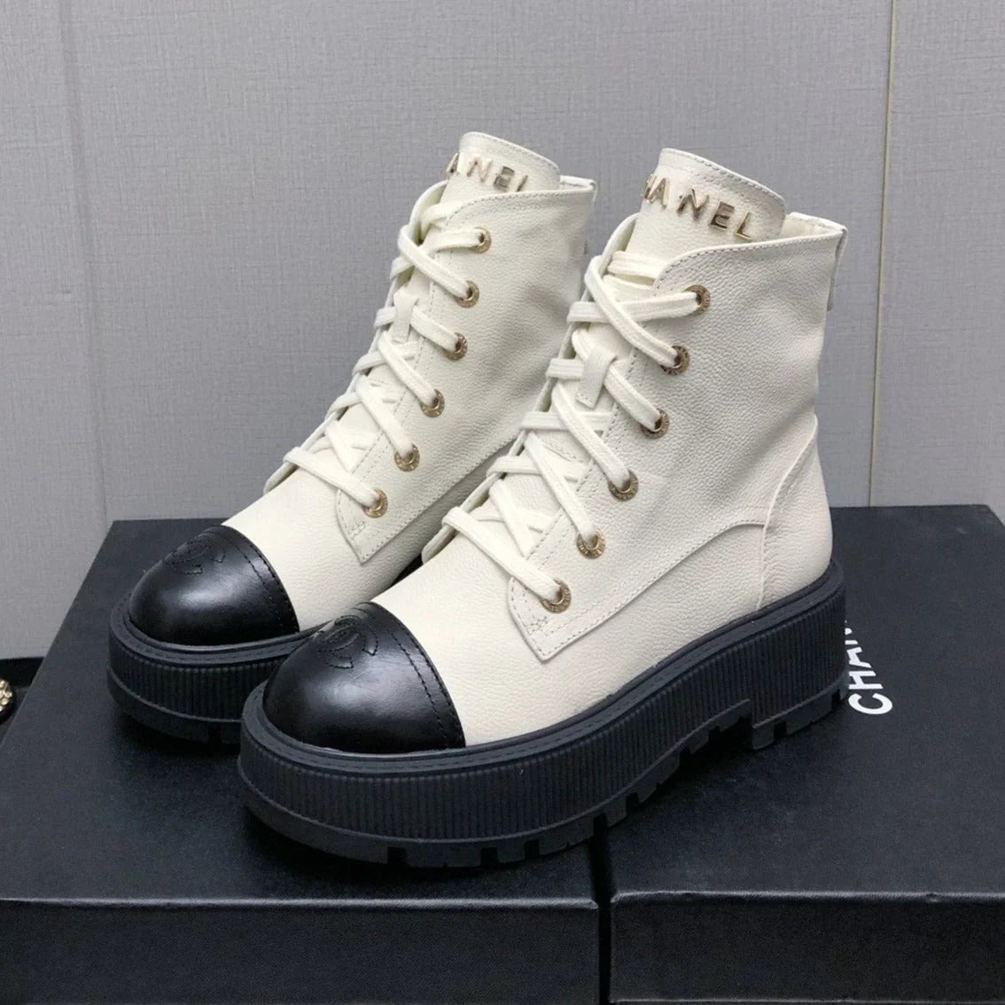 MARTIN SHORT BOOTS LAMBSKIN