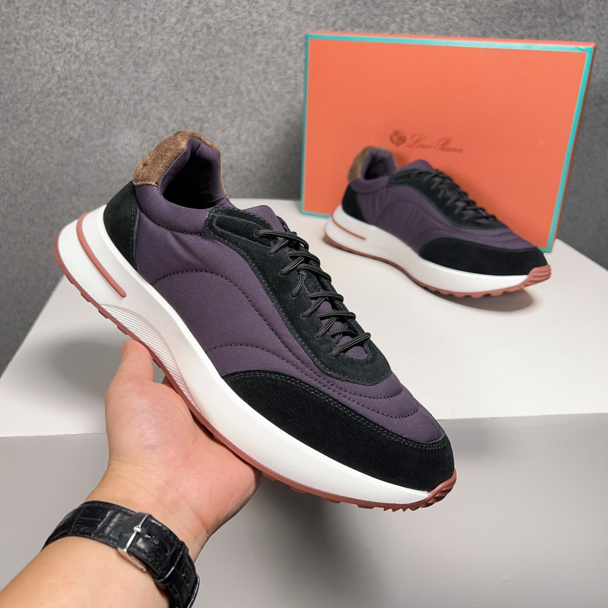 LP WEEKEND WALK SNEAKERS GRAPE AND BLACK SUEDE