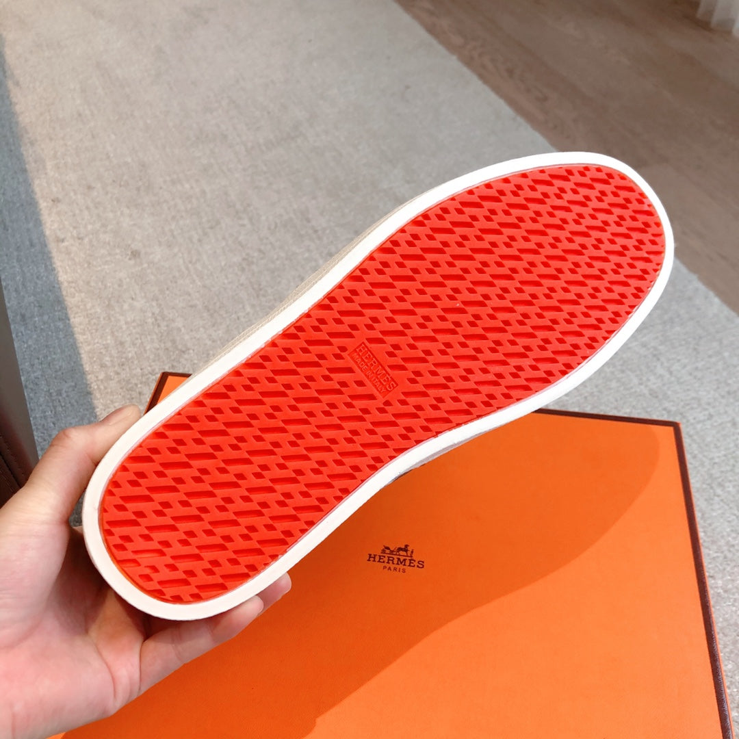 HM BOOMERANG SNEAKER BRICK CALFSKIN