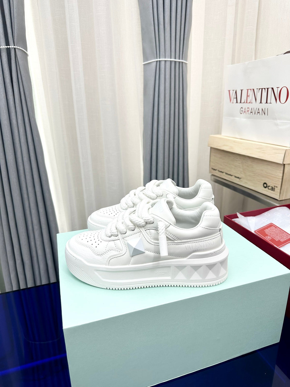 One Stud Garavani White One Stud XL Sneakers