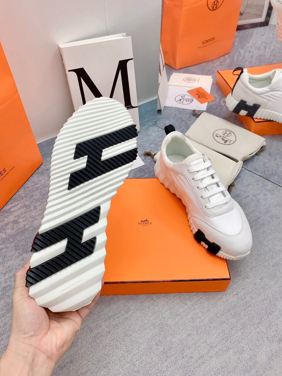 HM Bouncing Sneaker In White Lambskin 106431