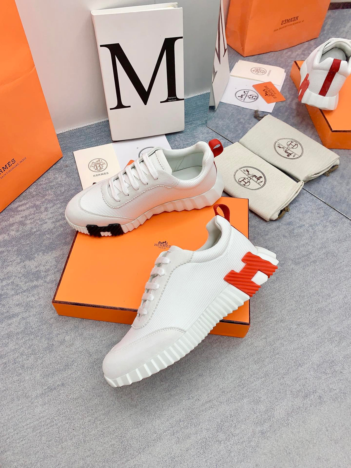 HM Bouncing Sneaker In White Mesh Fabric 106463