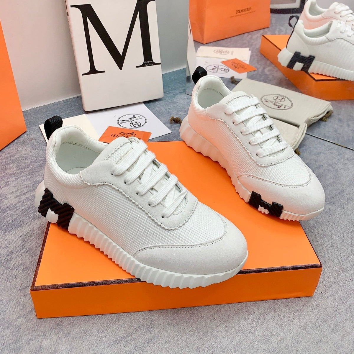 HM Bouncing Sneaker In White Mesh Fabric 106465