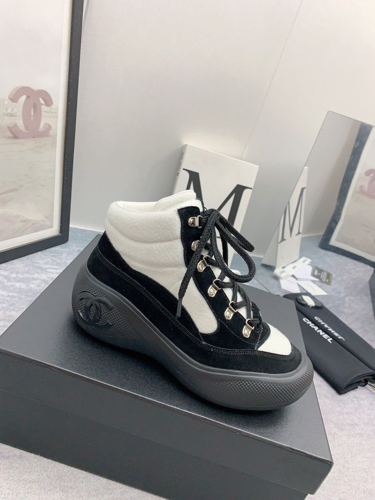 CC Sneaker Boots In White Mix Black Suede 148777