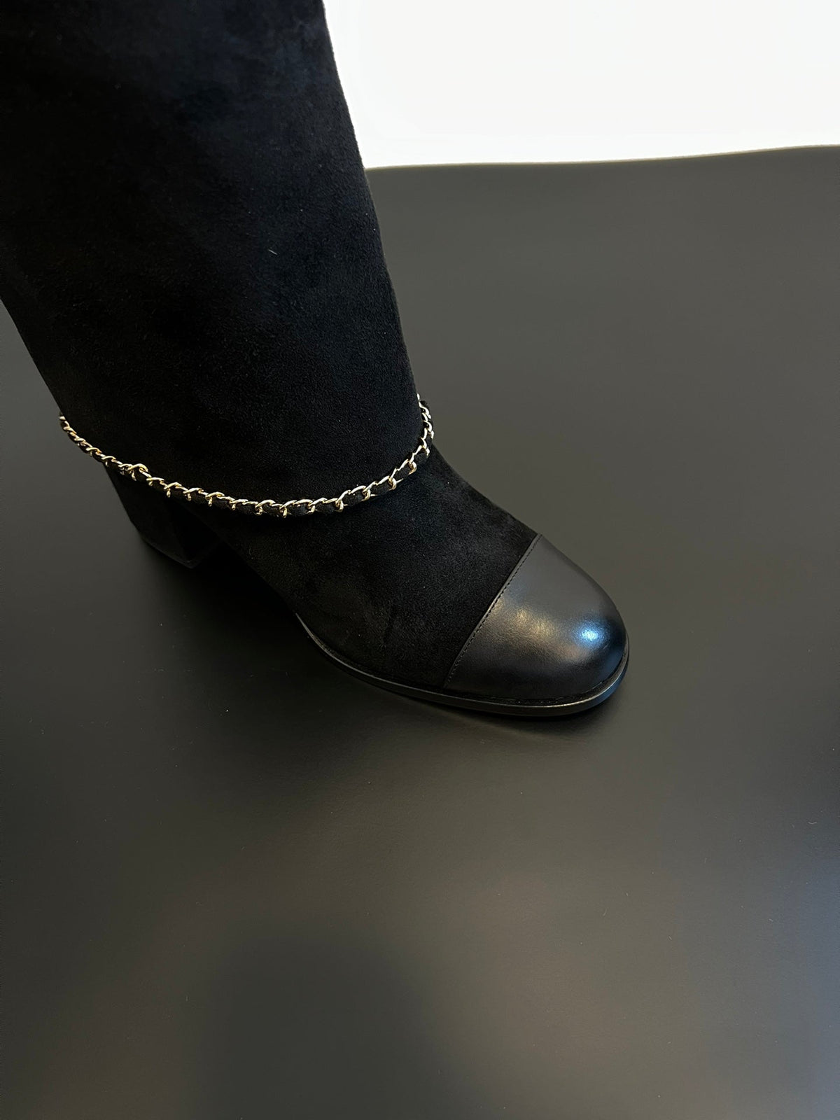 CC Short Boots Black With Chain Suede And Cowhide 944963