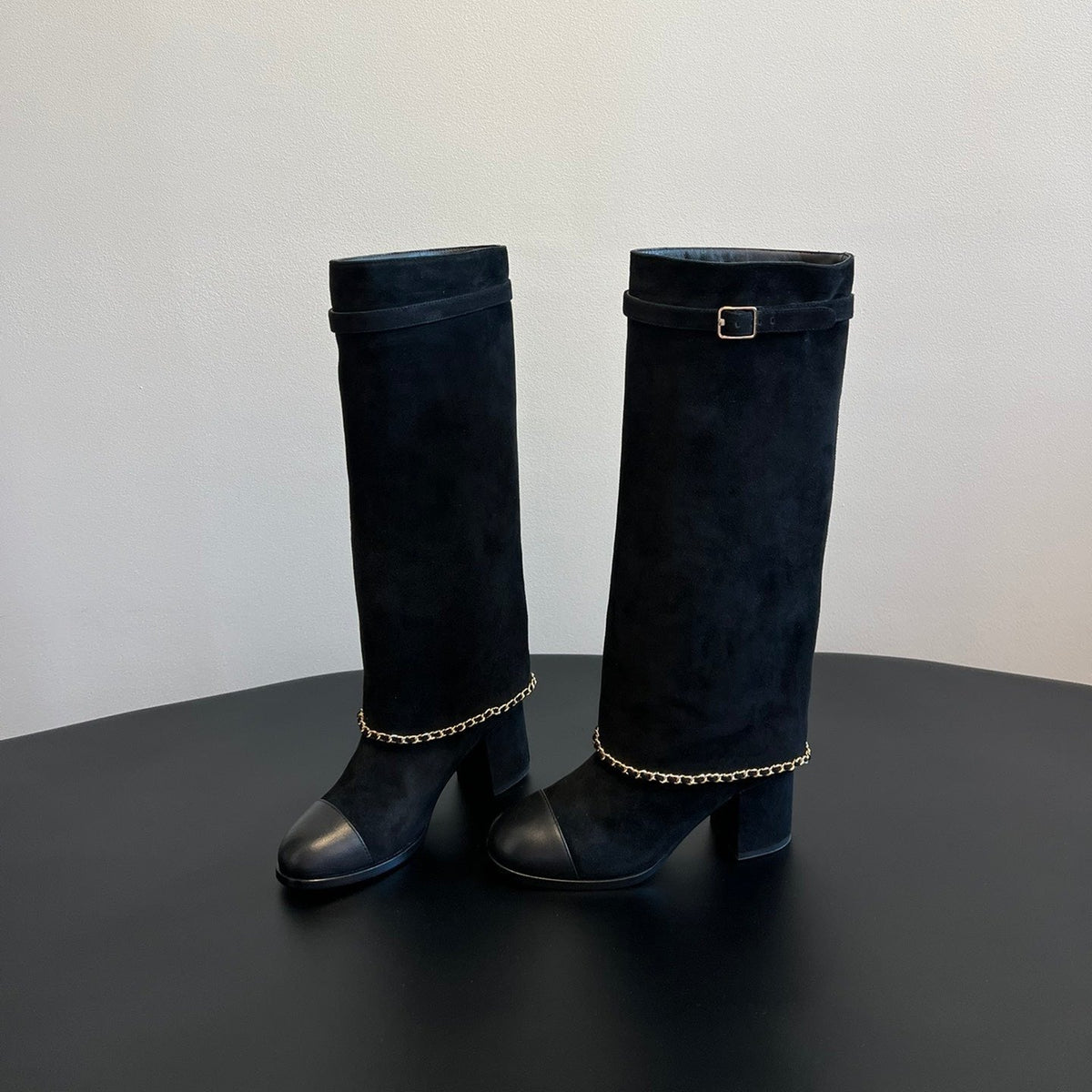 CC Hight Boots Black With Chain Suede And Cowhide 944967