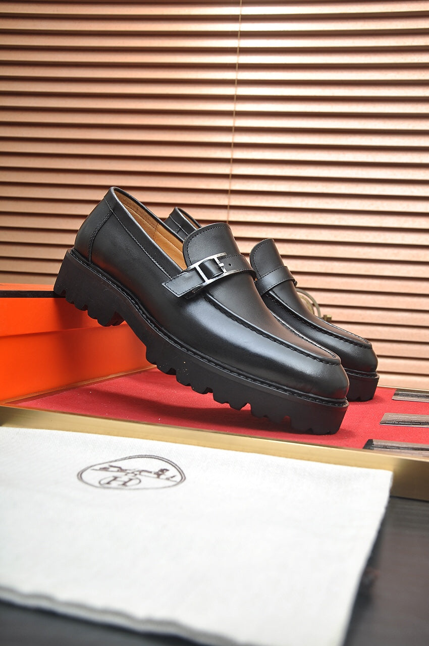 HM  MONTEREY LOAFER BLACK CALFSKIN