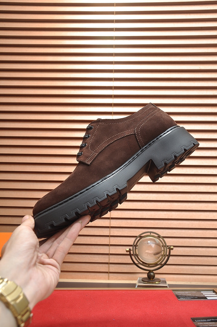HM DANIEL TRAMPING SHOE BROWN SUEDE