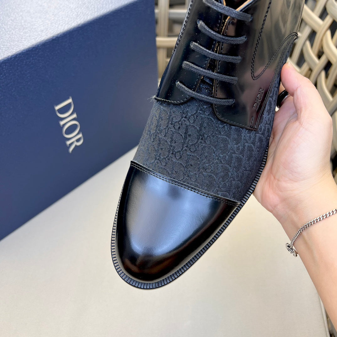 CD HOMME LACE-UP ANKLE BOOT BLACK CALFSKIN