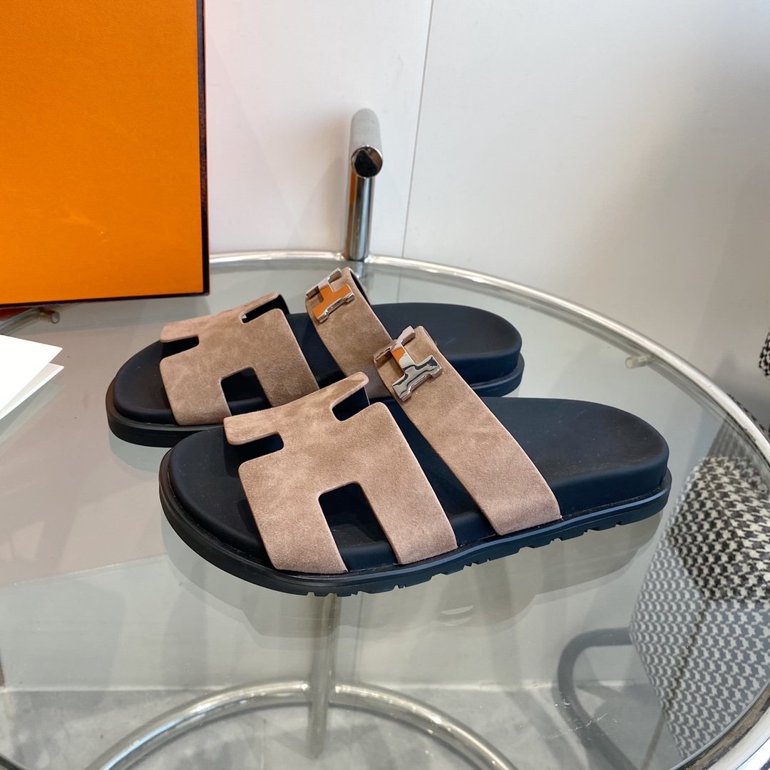 Chypre Sandal light brown Suede