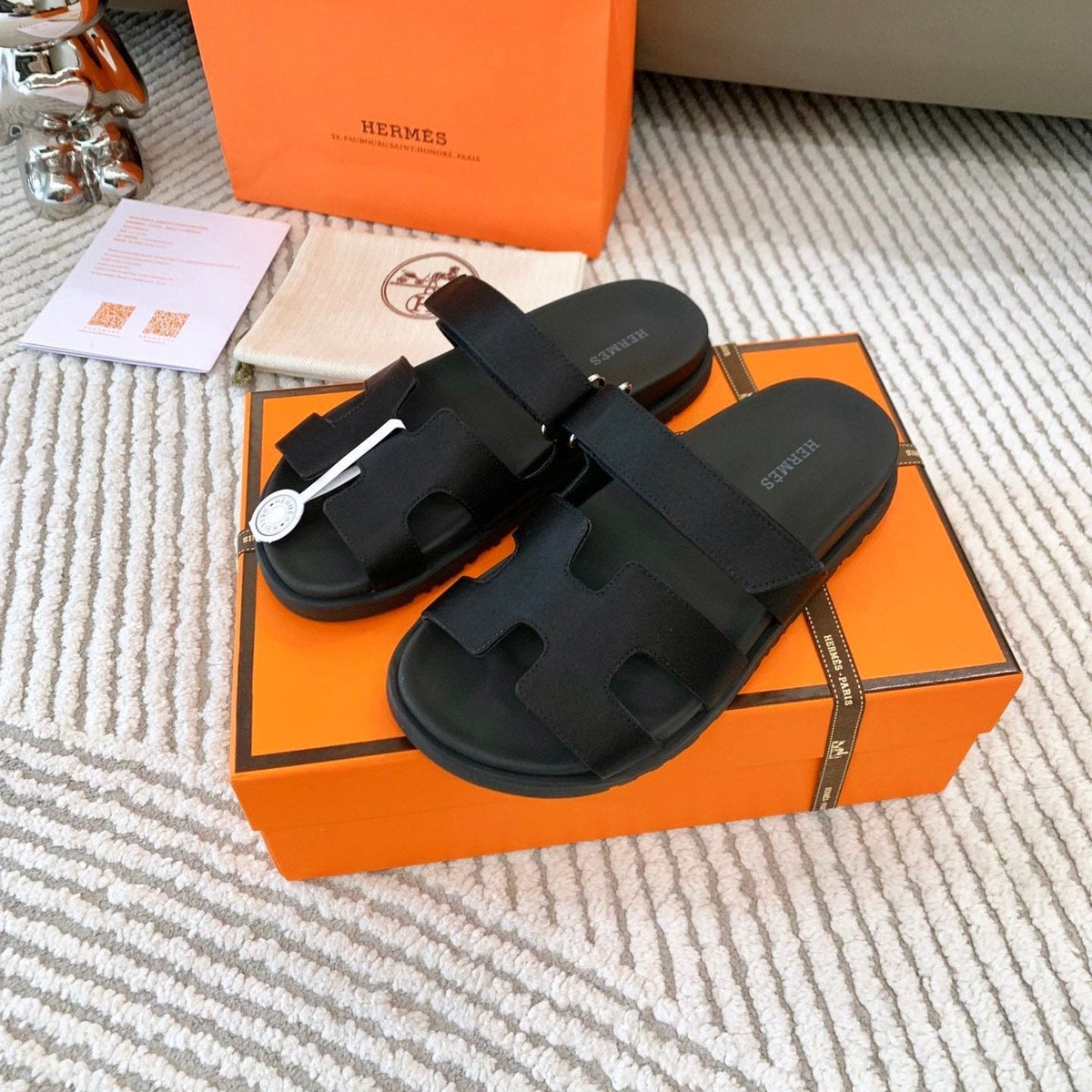 HM Chypre Sandal Black Lambskin 963504