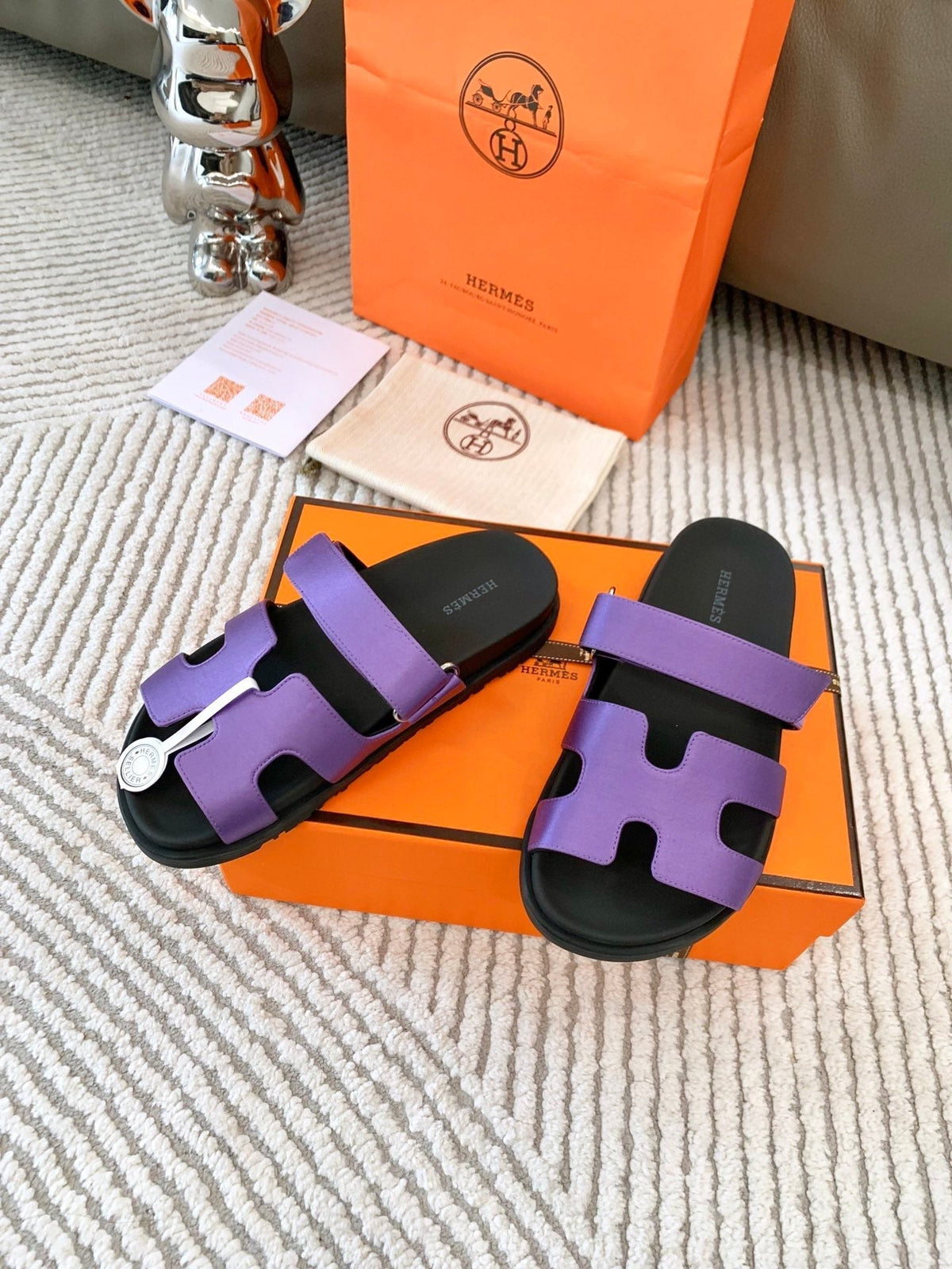HM Chypre Sandal Purple Lambskin 963505