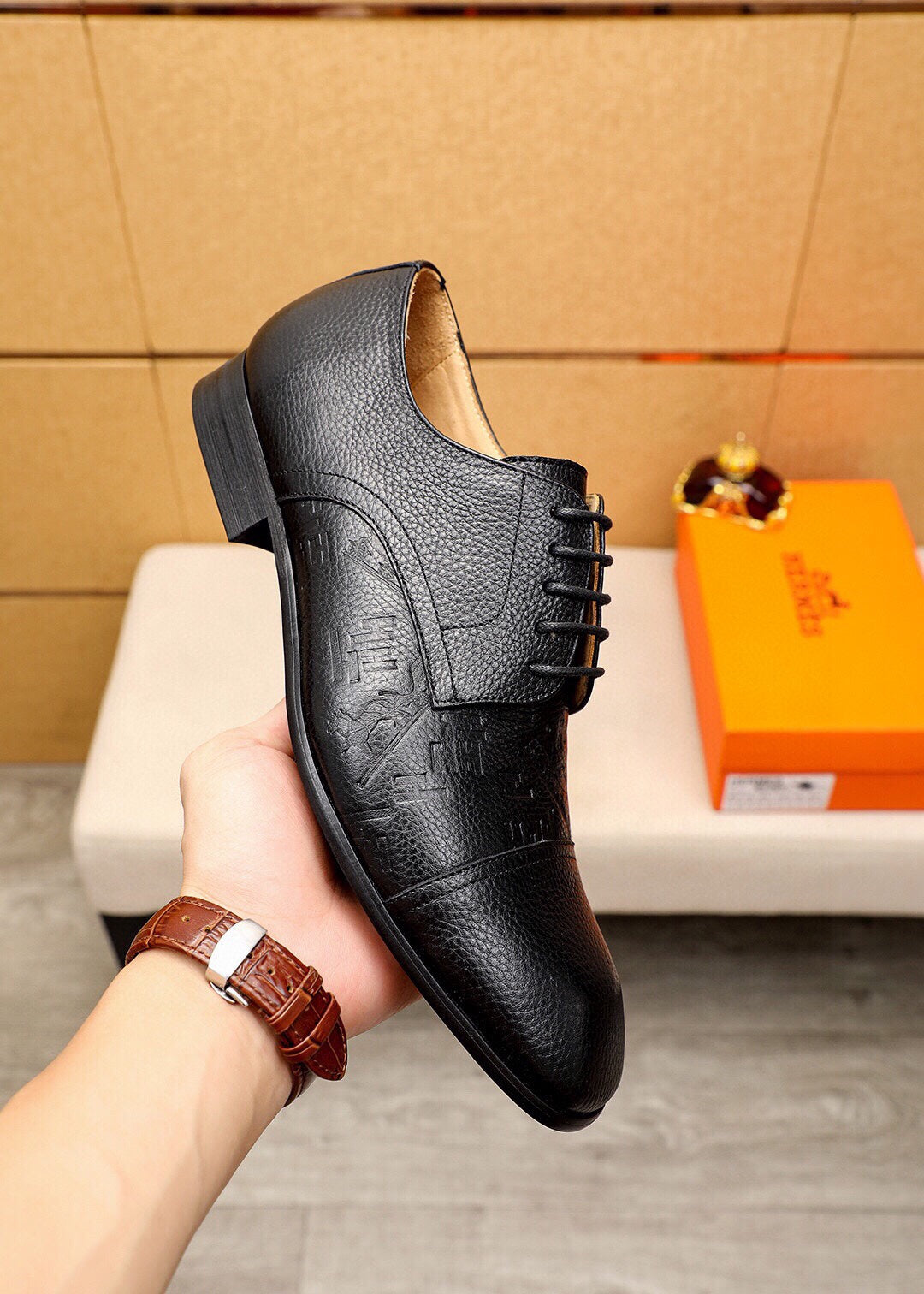 HM BALLY SCRIVANI HANDPAINTED BLACK CALFSKIN