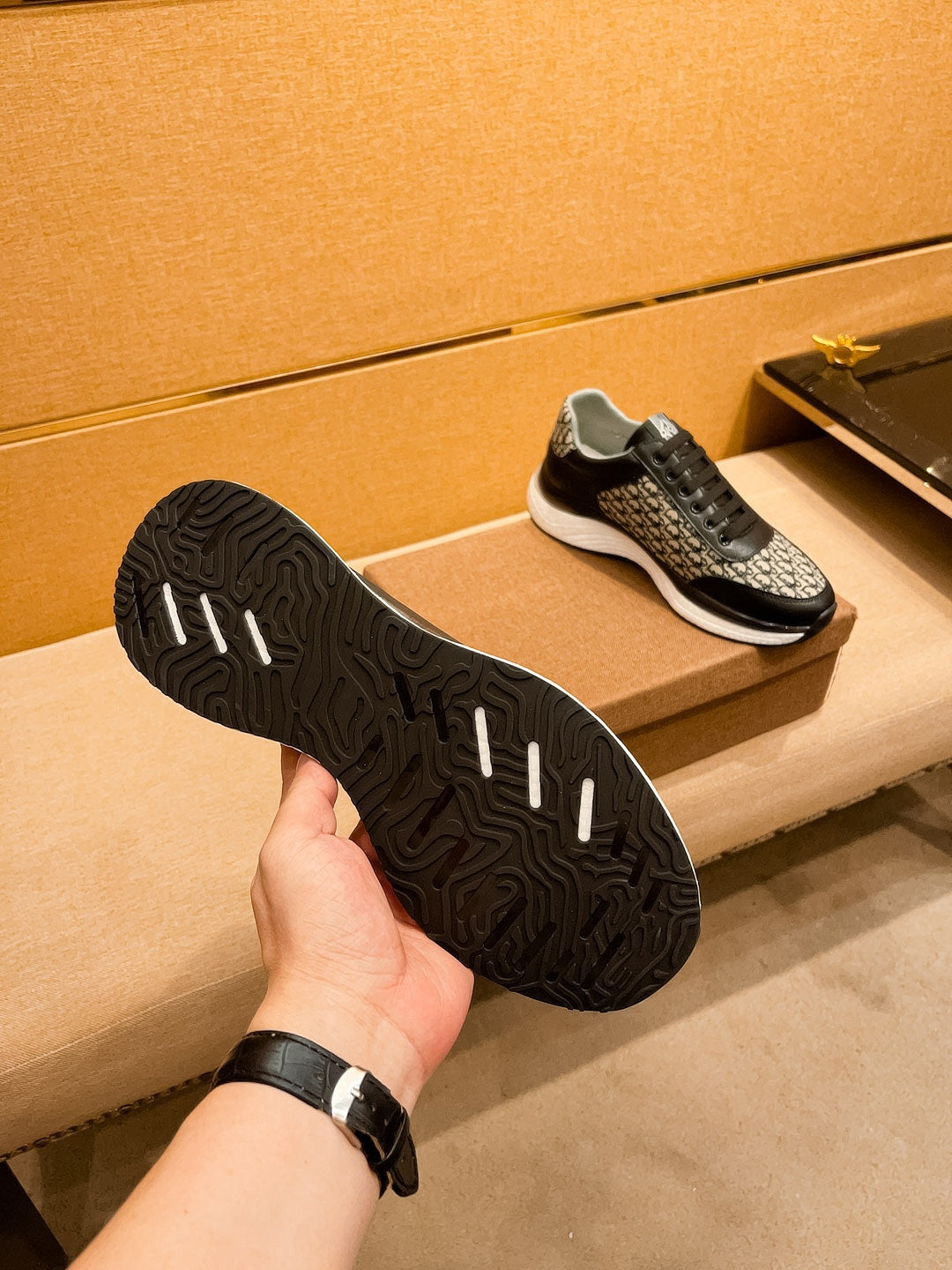 CD SALVATORE FERRAGAMO SNEAKER BLACK JACQUARD