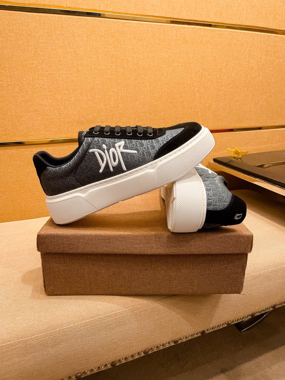 CD HOMME THICK-SOLE SNEAKERS BLACK JACQUARD
