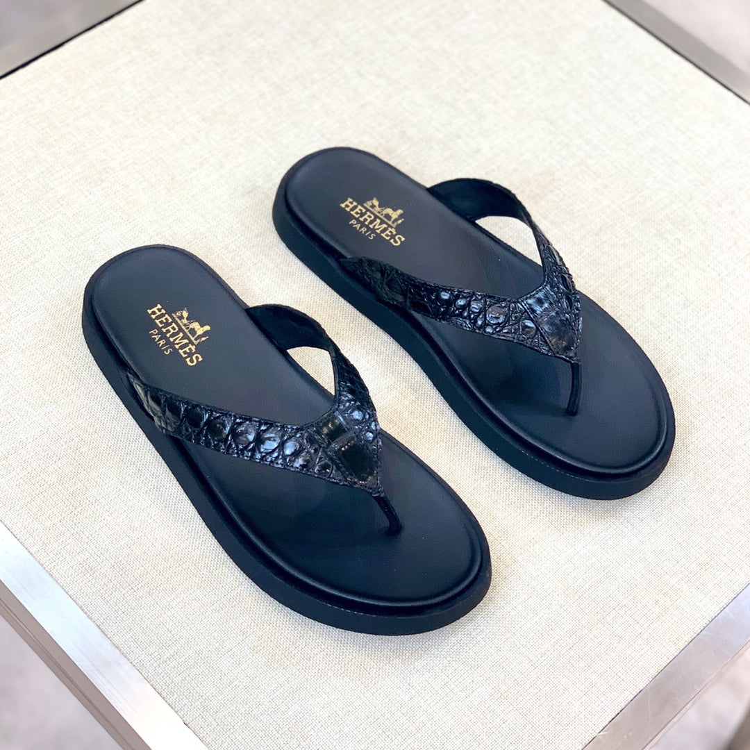 HM Men's Thong Sandals Black Rubber Sheepskin 561664