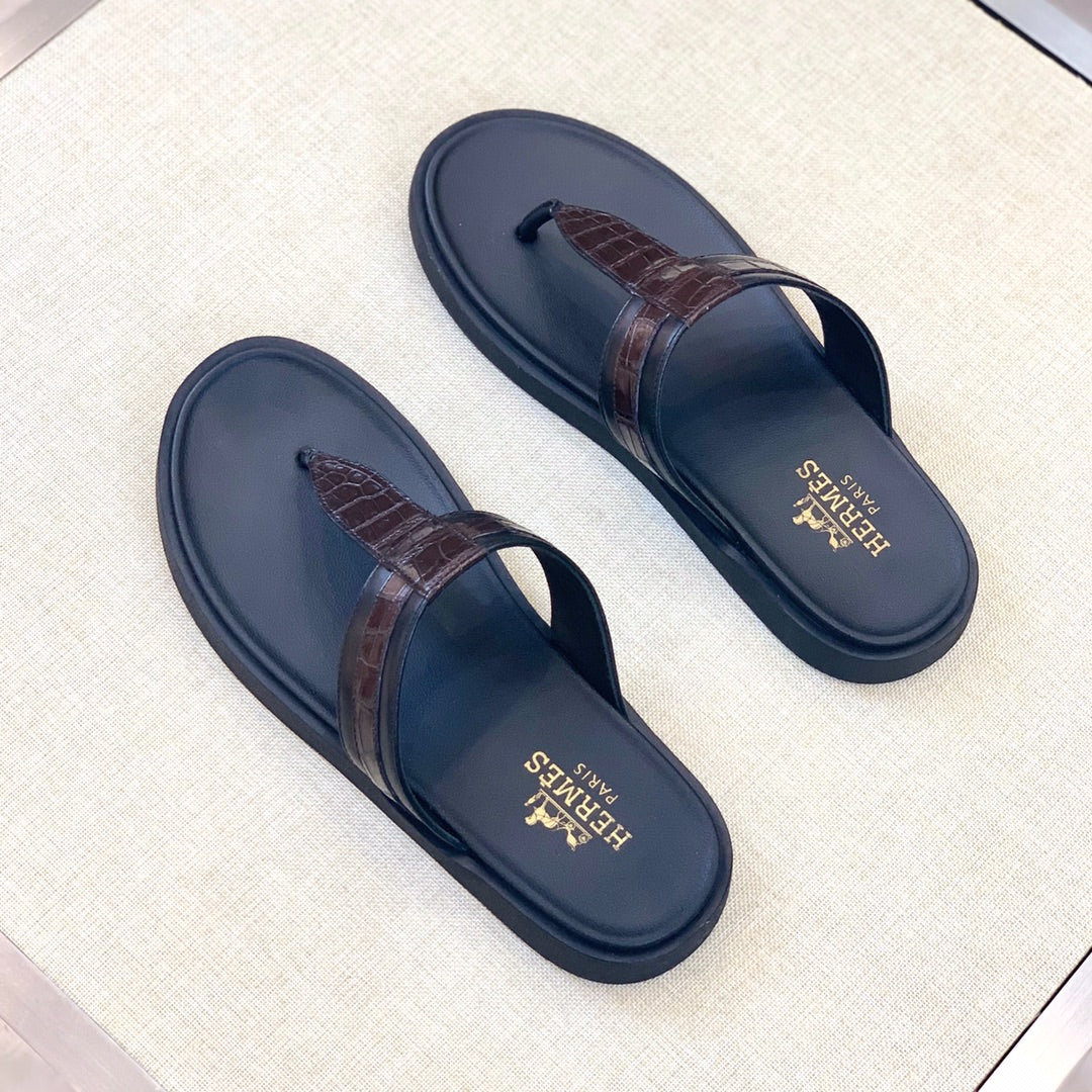 HM Men's Thong Sandals Brown Black Rubber Sheepskin 561666