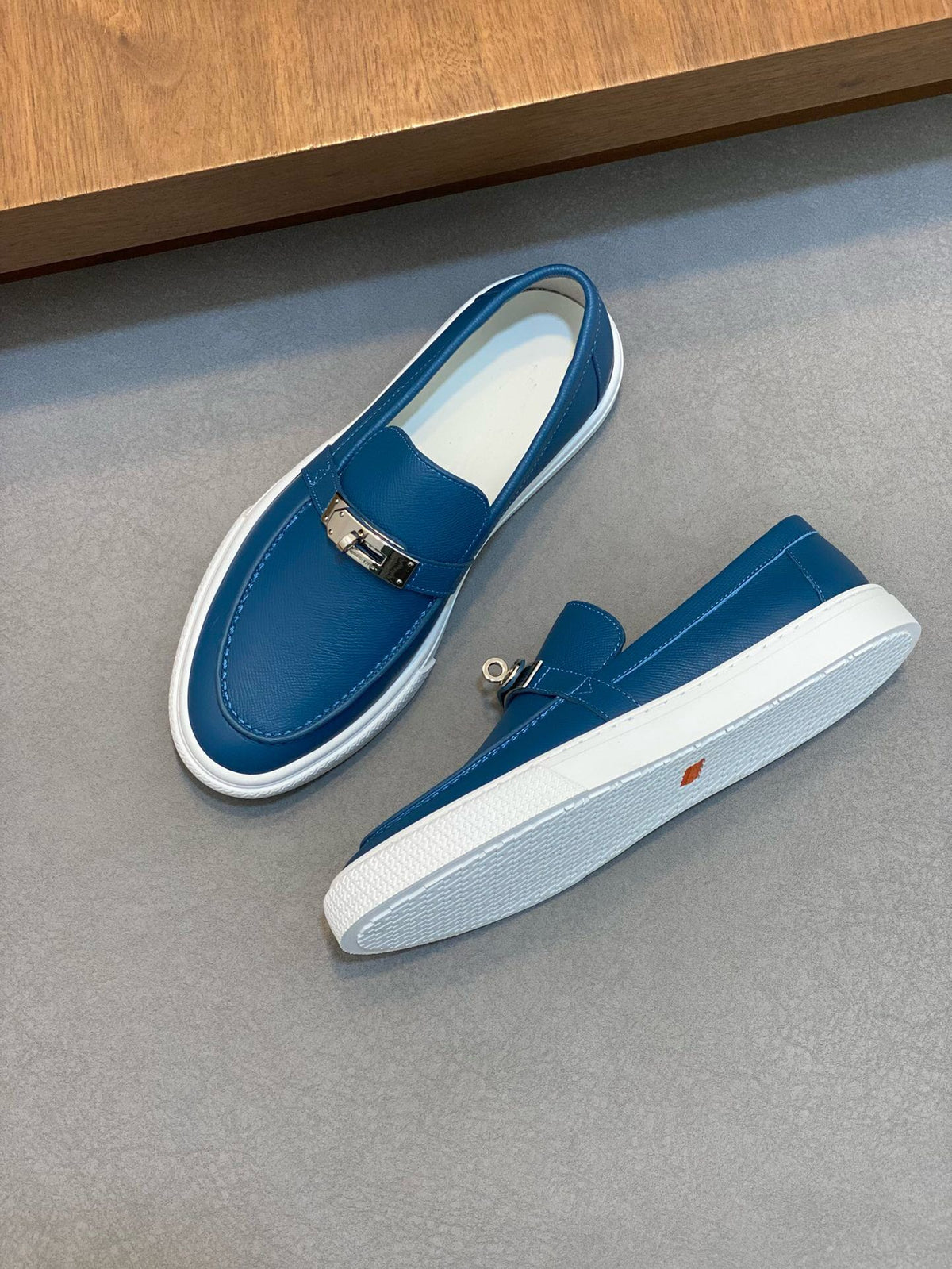 HM GAME SLIP-ON SNEAKER COBALT CALFSKIN