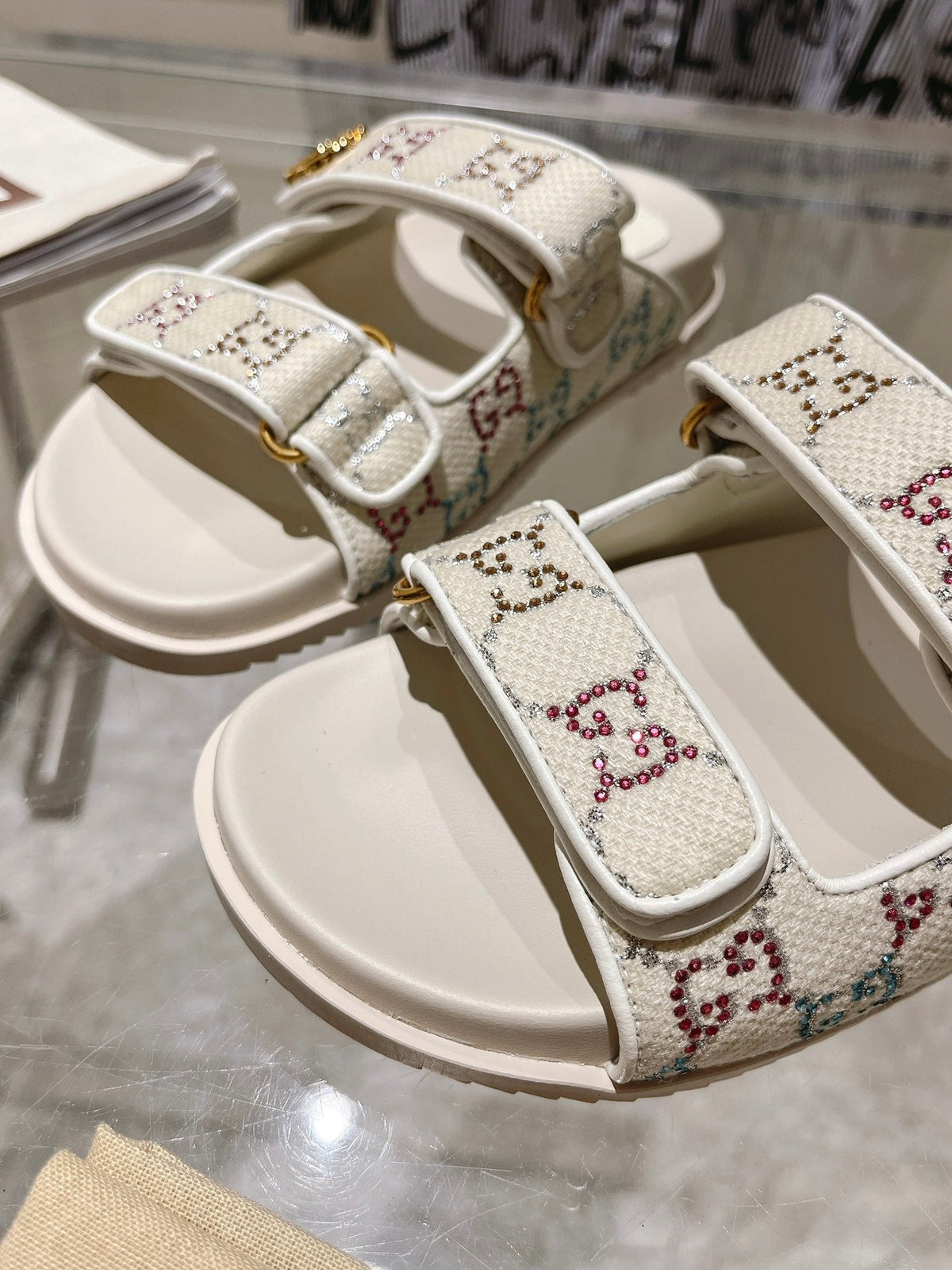 Gucci 2026 Moritz Raffia Effect Sandals Fabric 919236