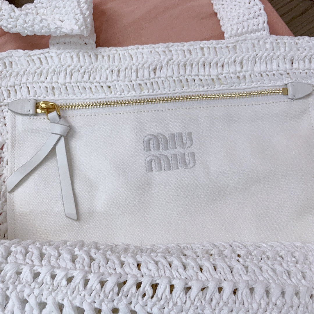 miu tote bag 38cm white woven fabric
