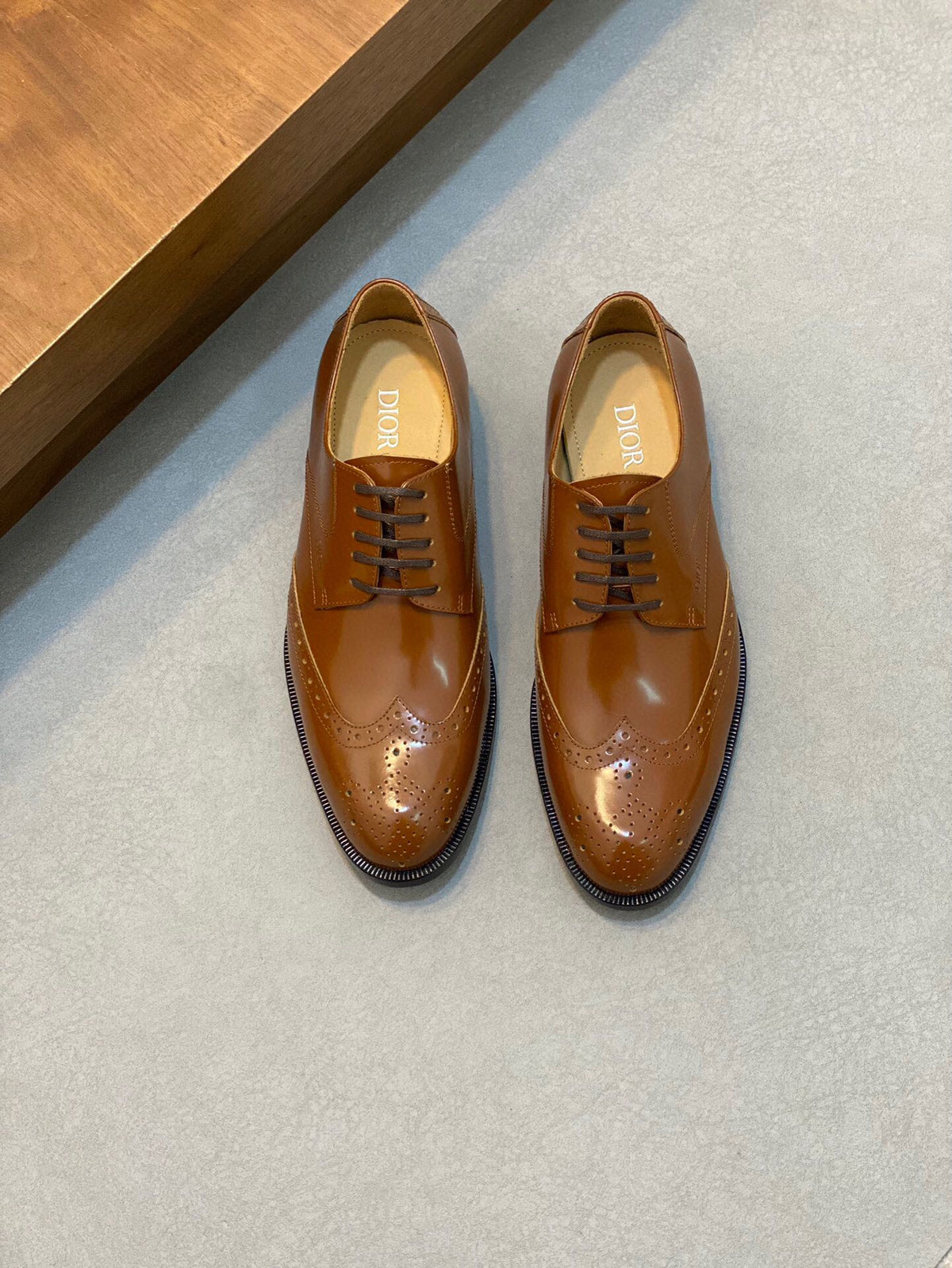 CD POINED TOE LONDON OXFORD TAWNY POLISHED CALFSKIN