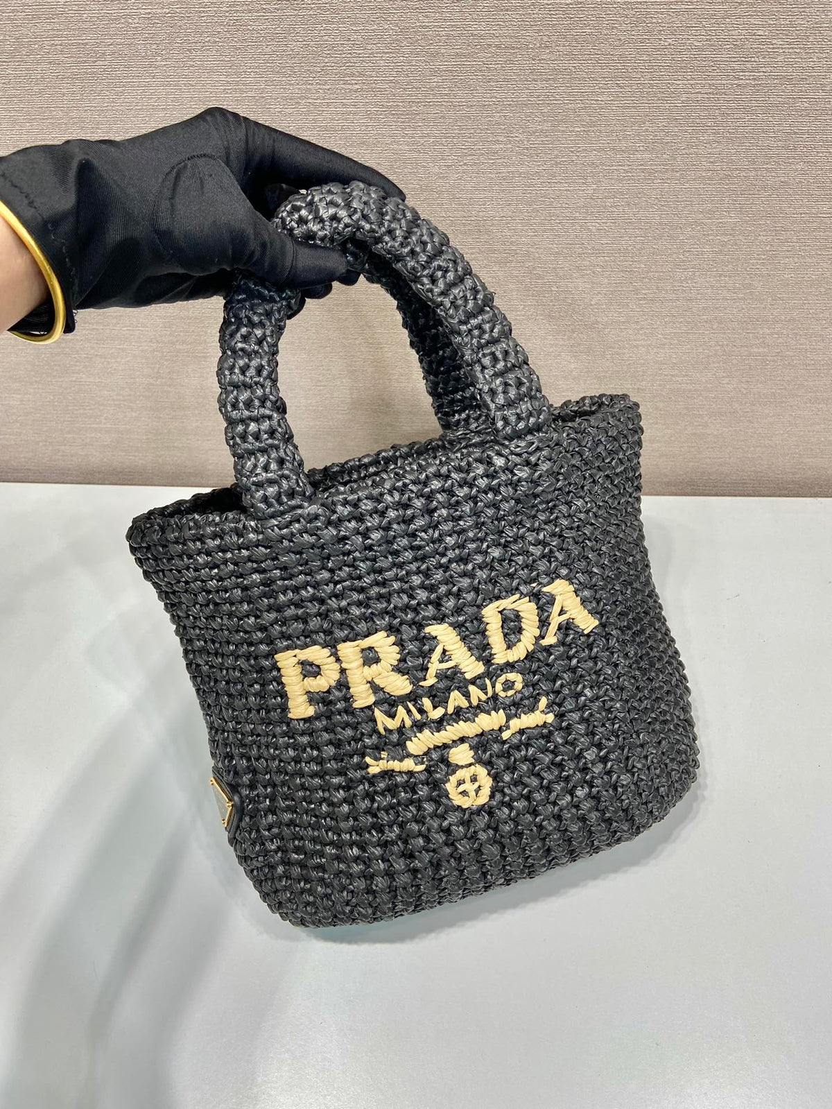 SMALL CROCHET TOTE BAG 24 IN BLACK MIX YELLOW RAFFIA